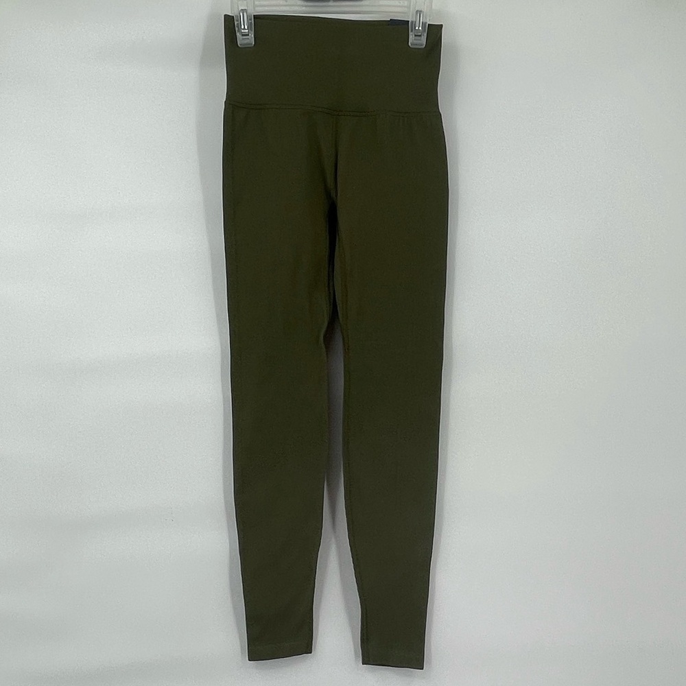 DSG NWT Momentum seamless 7/8 tight leggings